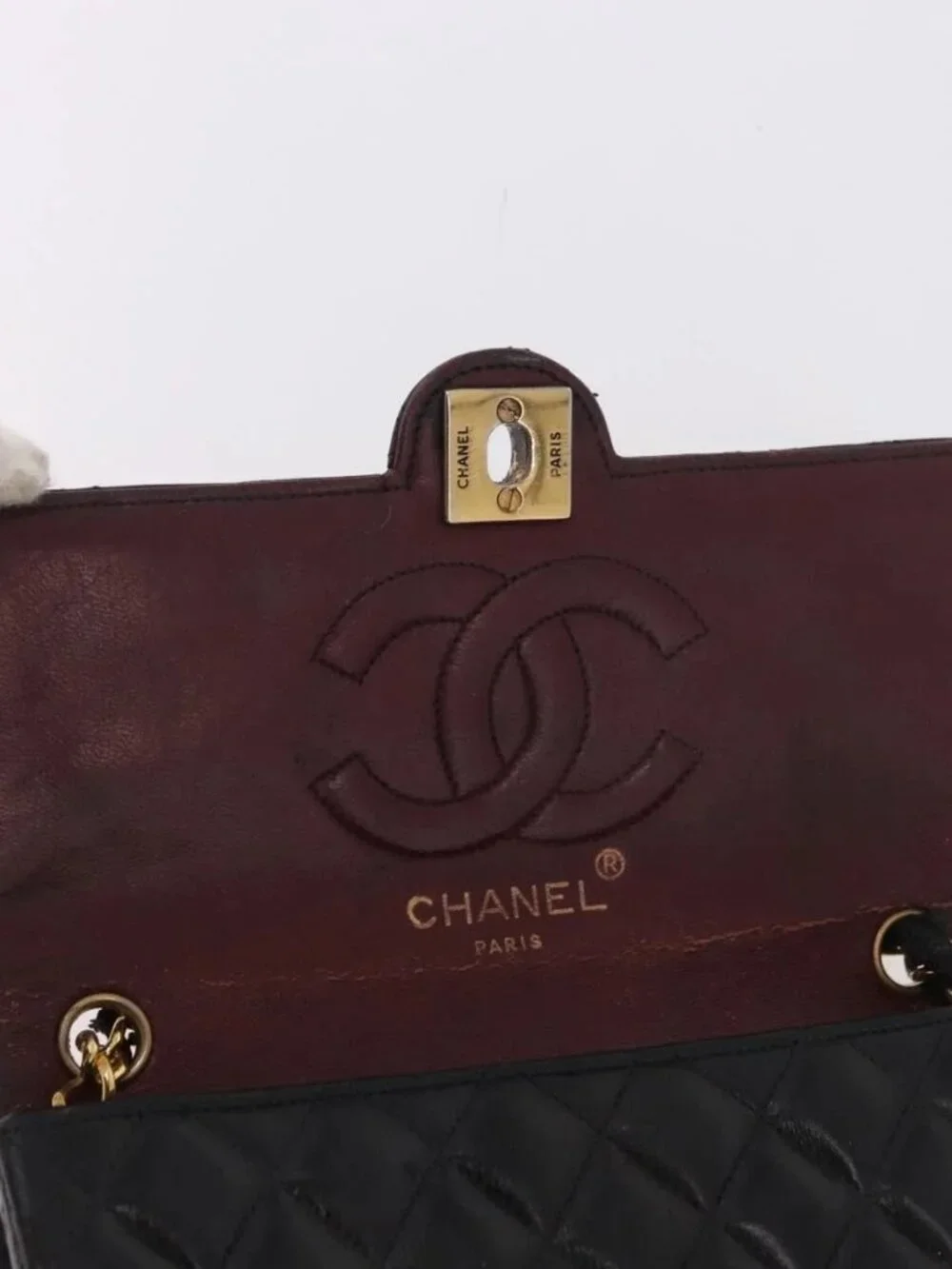CHANEL Matelasse Chain Shoulder Bag Leather Black Gold CC Auth 188806